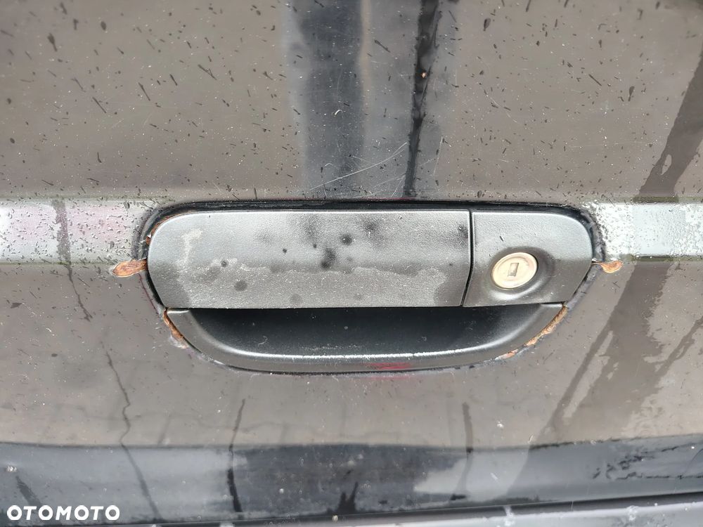 Mercedes-Benz VITO - 28