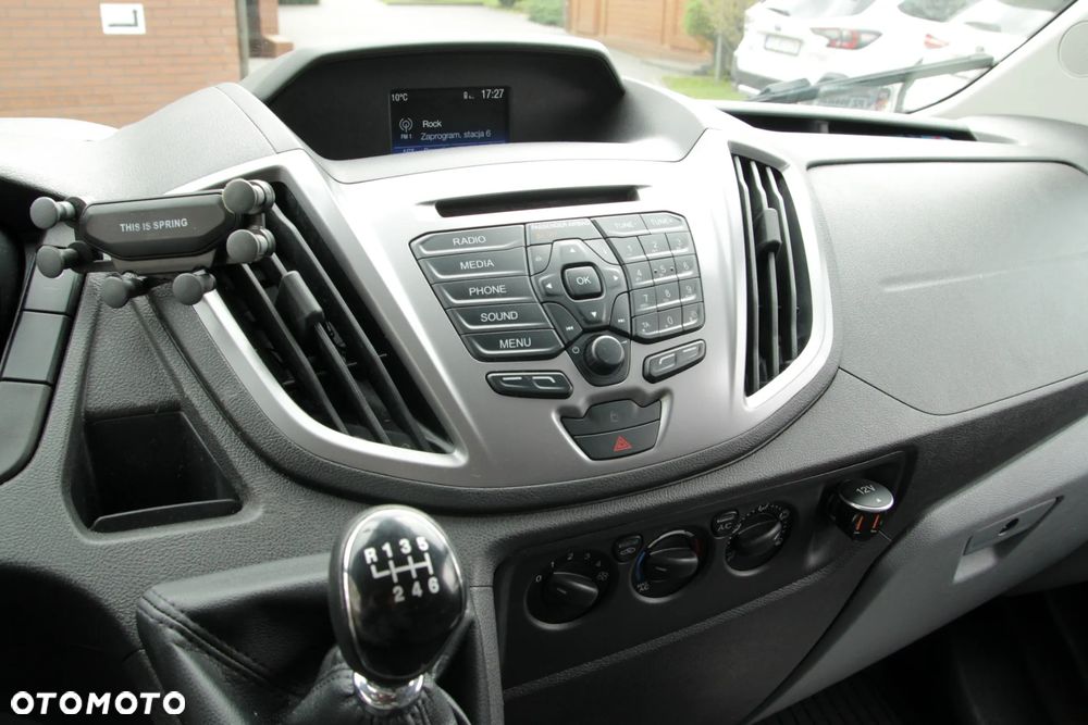 Ford Transit - 10