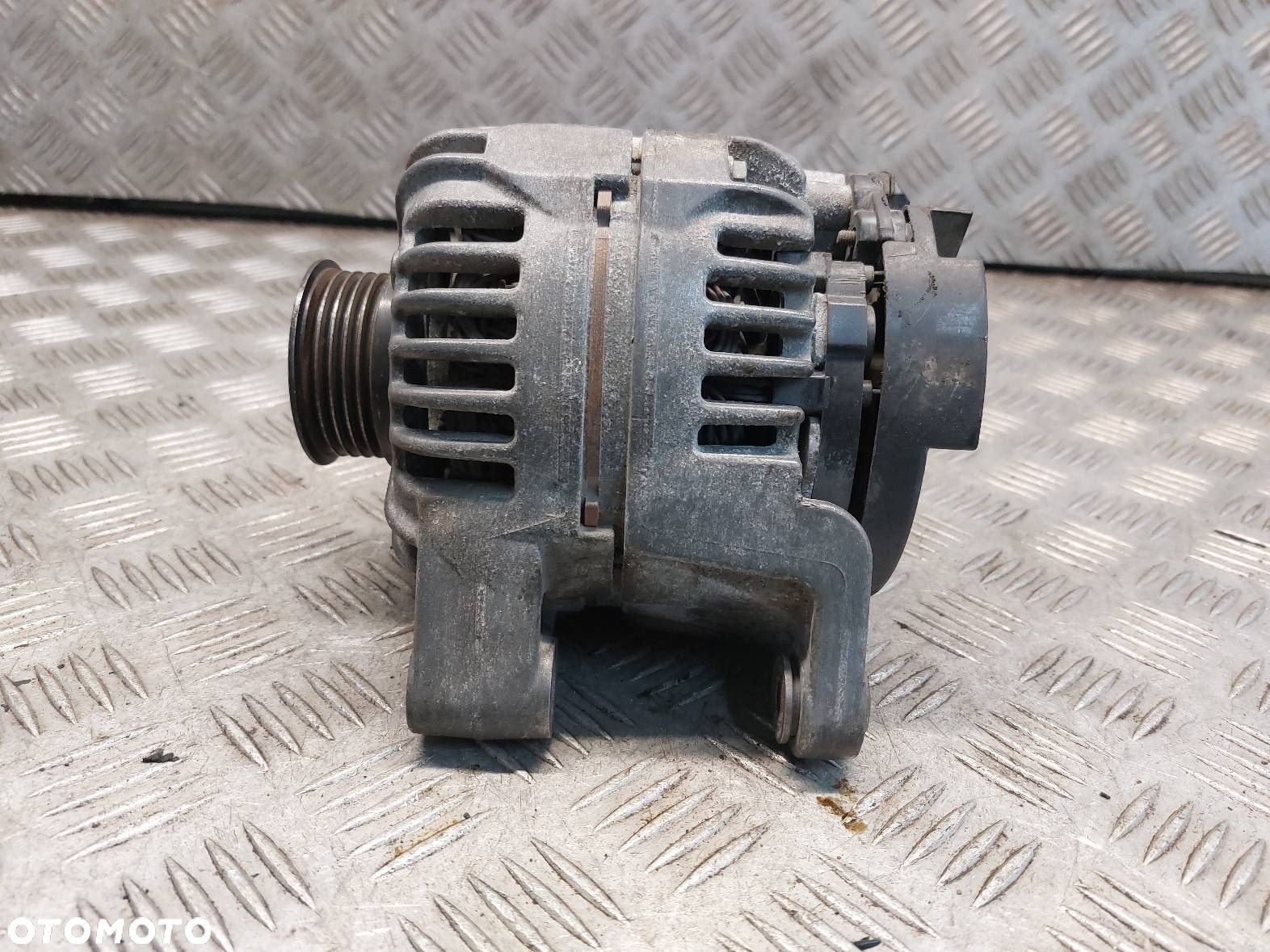 ALTERNATOR OPEL CORSA D 1.2  0124325171 - 1