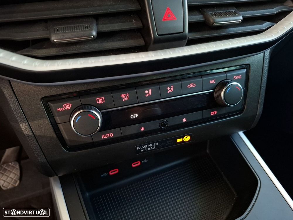 SEAT Arona 1.0 TSI FR - 19