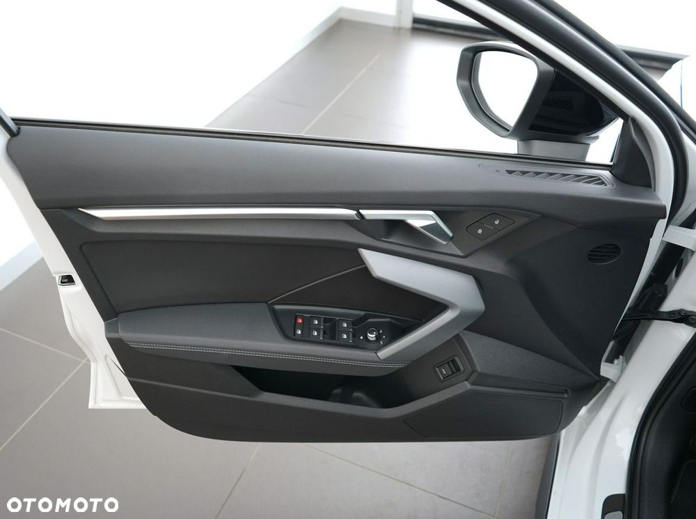 Audi A3 Limousine - 13