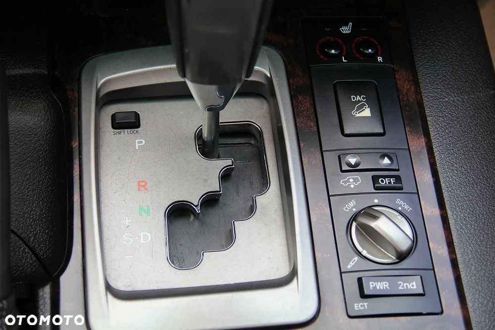 Toyota Land Cruiser LC 4.5 V8 D-4D Prestige - 36