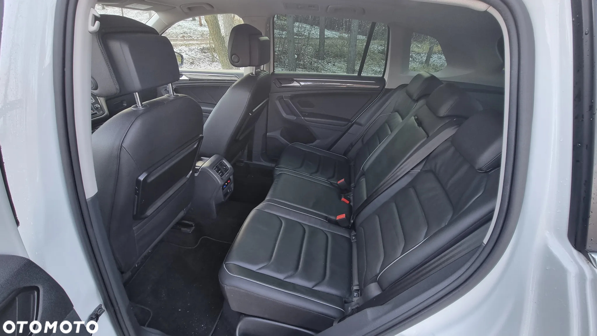 Volkswagen Tiguan 2.0 TDI SCR 4MOTION DSG R-Line - 15