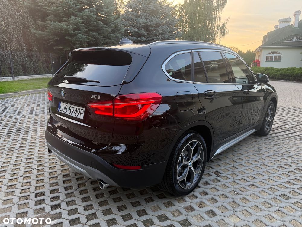 BMW X1 - 11