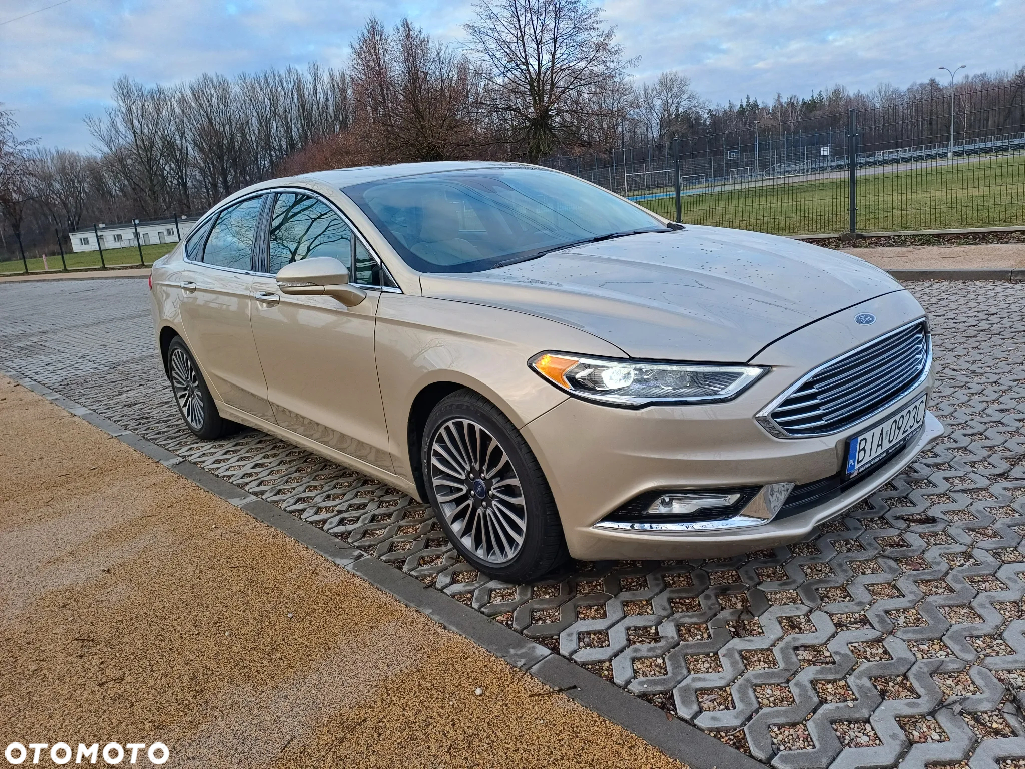 Ford Fusion 2.0 EcoBoost Titanium - 2