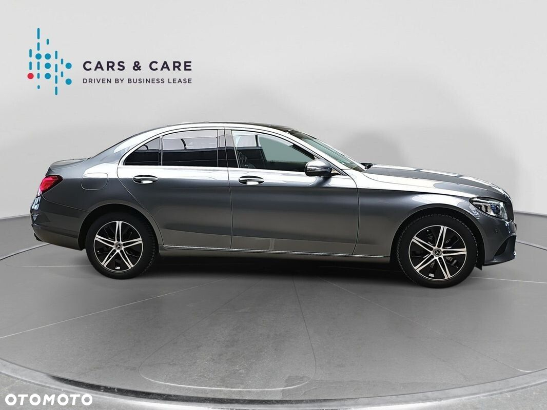 Mercedes-Benz Klasa C 200 4MATIC 9G-TRONIC - 29