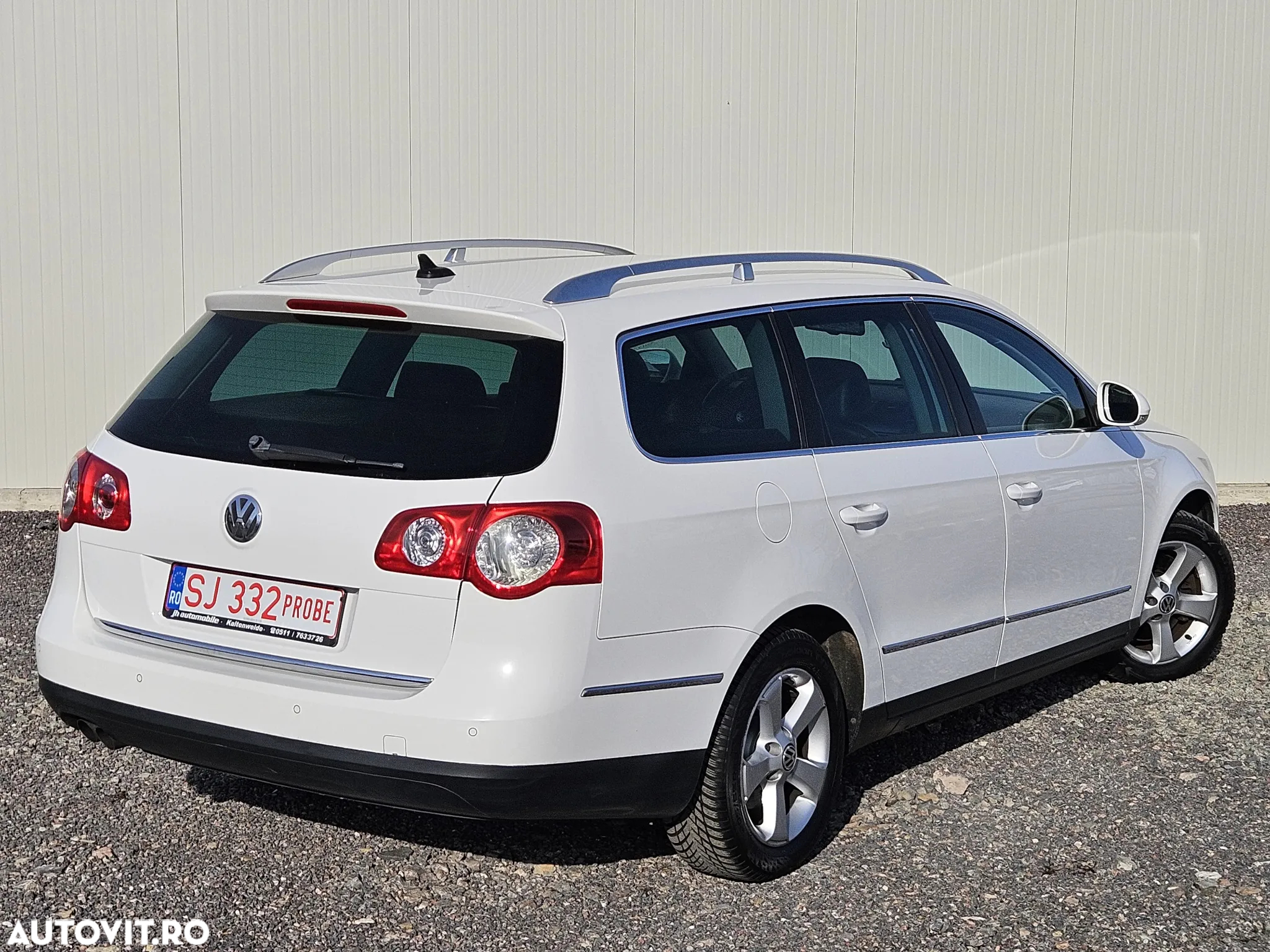 Volkswagen Passat Variant 2.0 TDI Highline DPF DSG - 13