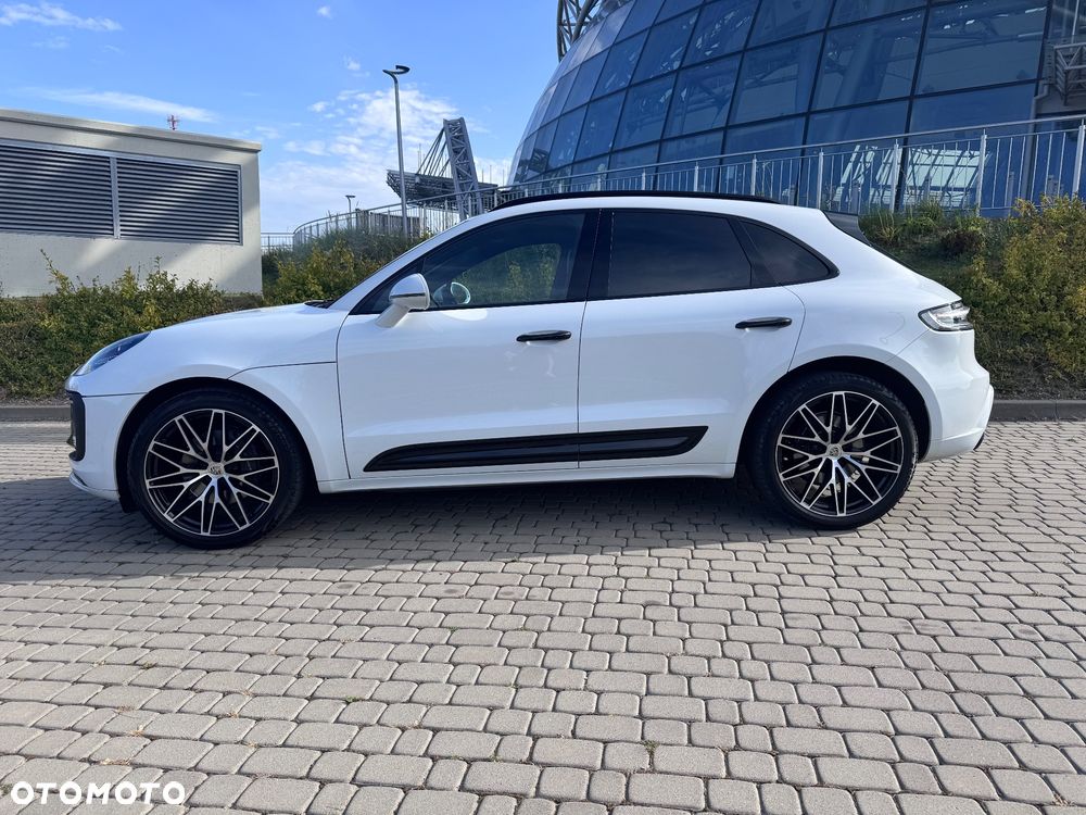 Porsche Macan Standard - 2