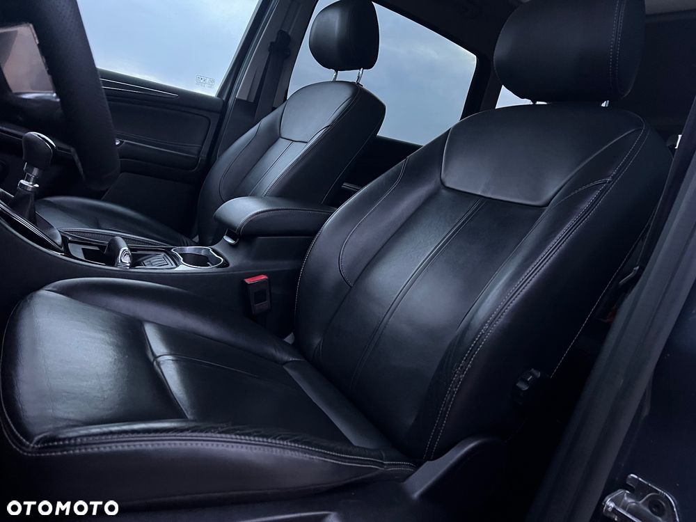 Ford S-Max 2.0 TDCi Titanium - 9