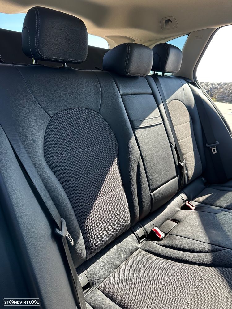 Mercedes-Benz C 300 de Avantgarde - 24