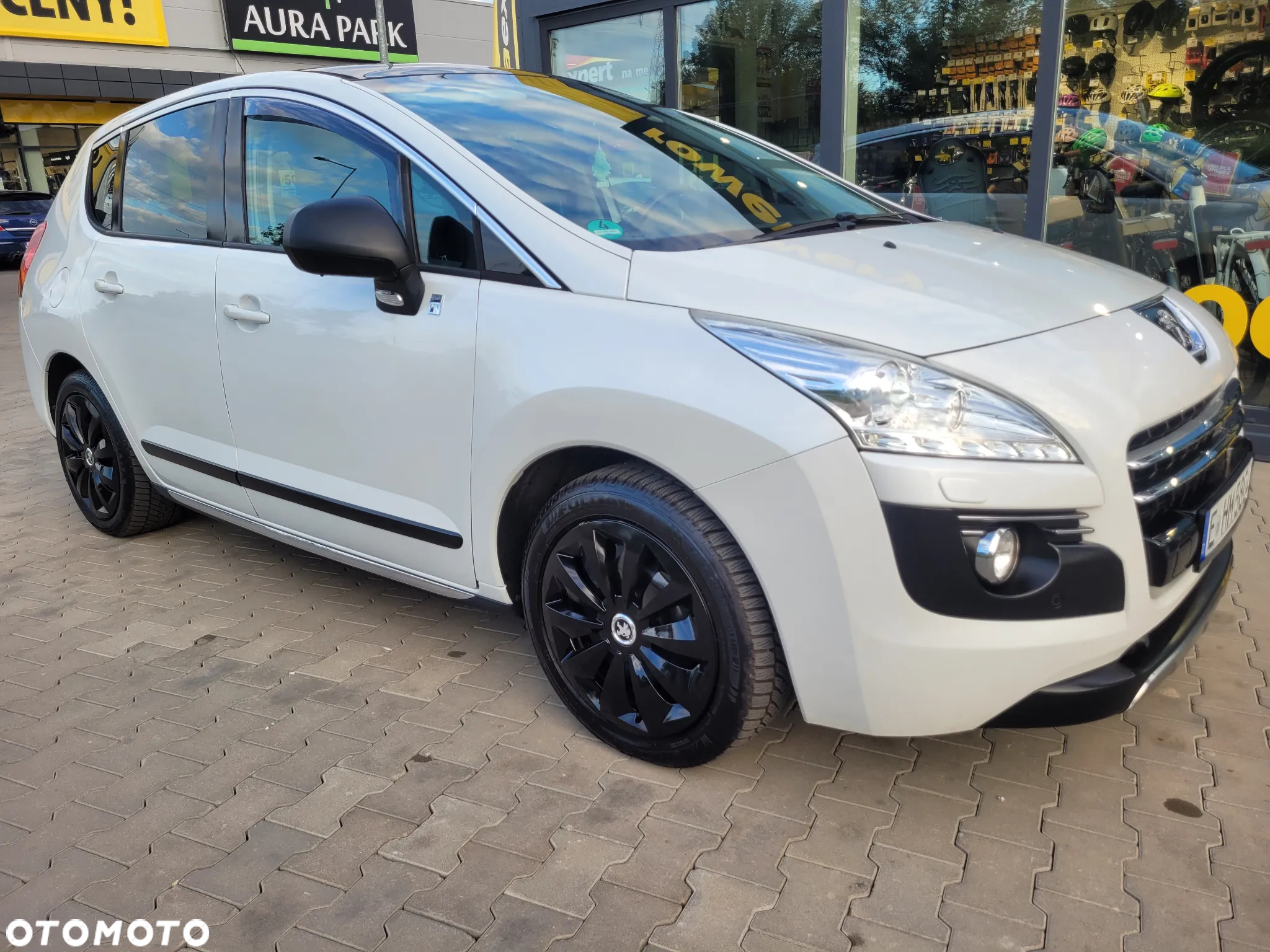 Peugeot 3008 HDi FAP 165 Automatik Allure - 17