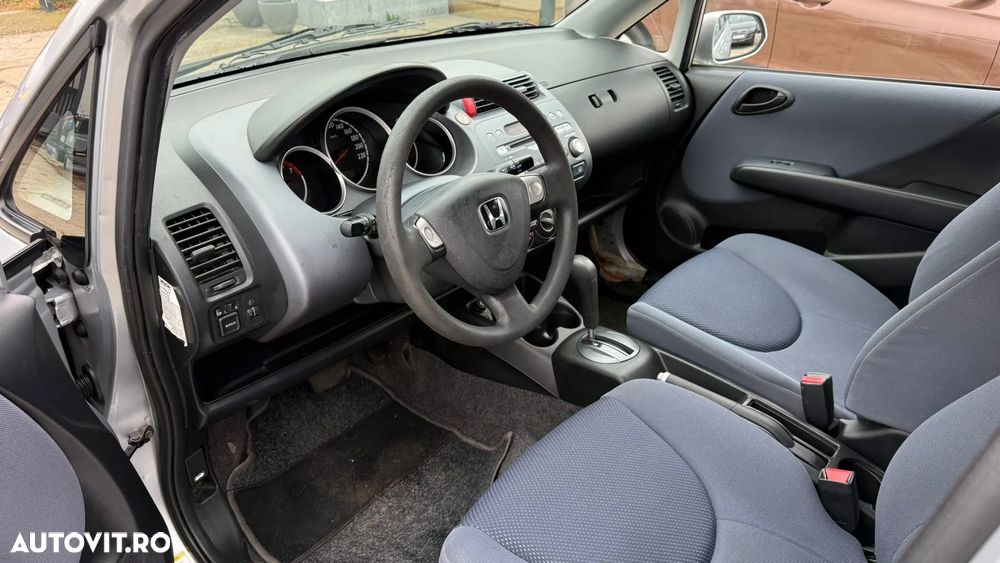 Honda Jazz 1.4 CVT LS - 5