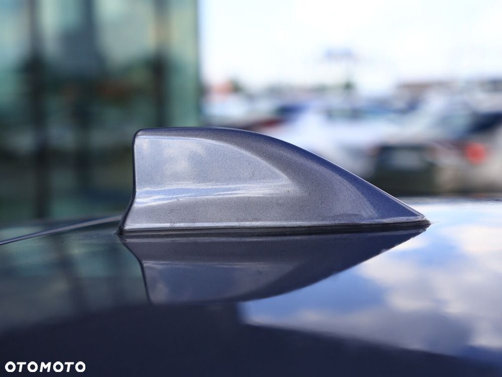 Toyota Corolla - 10