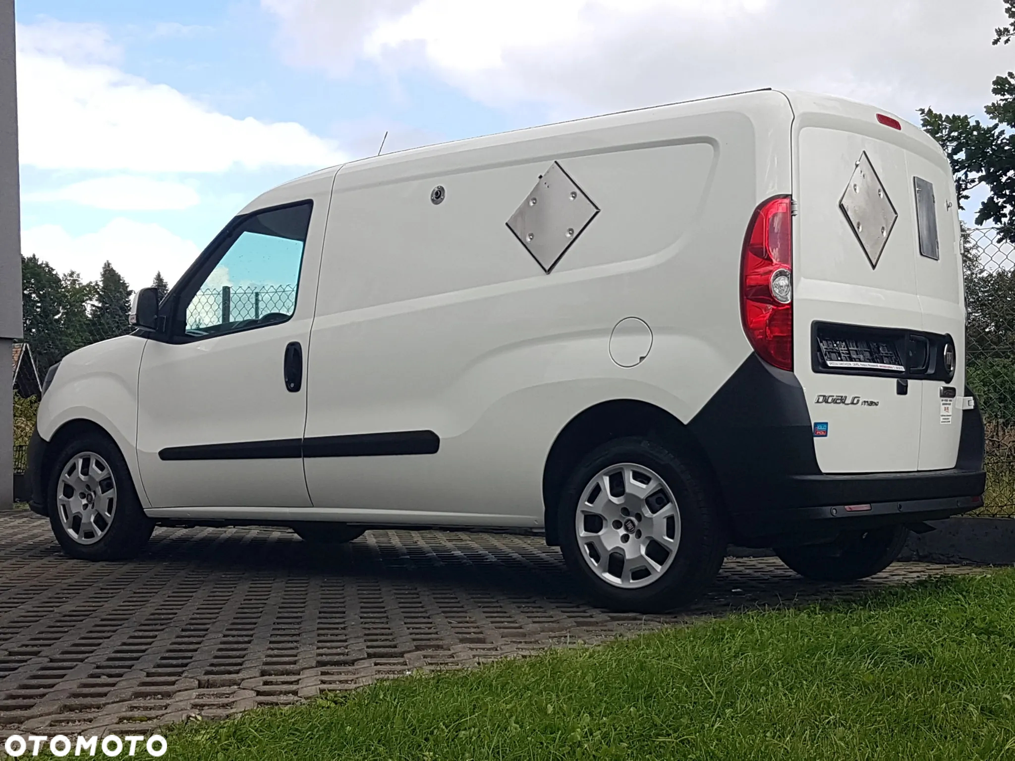 Fiat DOBLO MAXI CHŁODNIA MROŹNIA IZOTERMA GRZANIE AGREGAT ZANOTTI DŁUGI L2H1 TEMPOMAT AC - 28