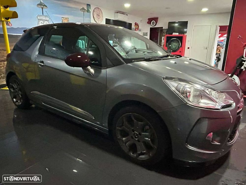 Citroën DS3 1.6 e-HDi So Chic - 5
