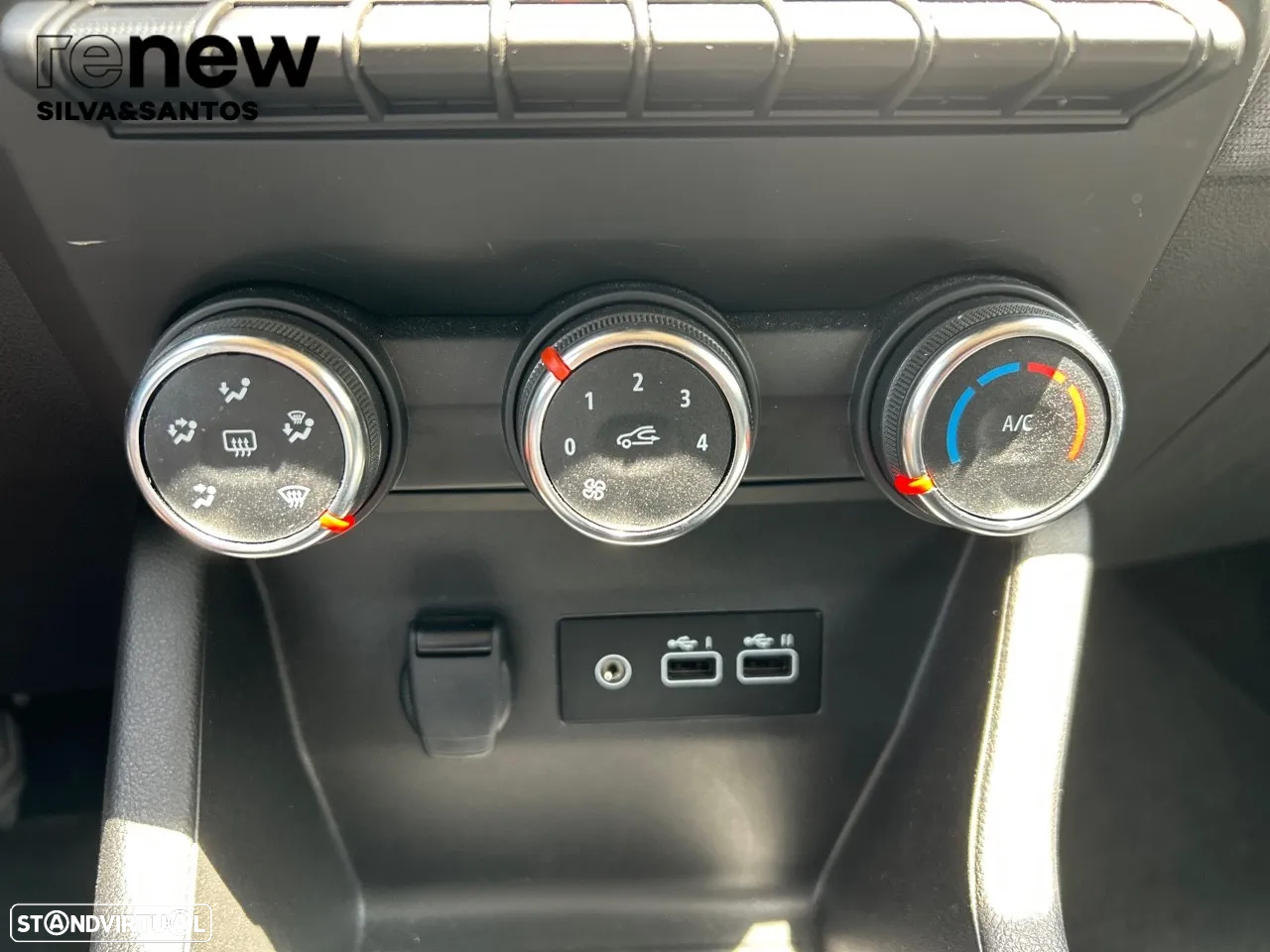 Renault Clio 1.0 TCe Evolution Bi-Fuel - 19