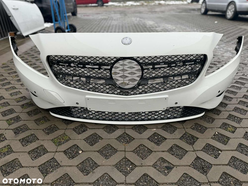 Mercedes Benz A Klasa W176 Zderzak Przód Przedni Kompletny 6xPDC 12-15 Kolor: 650 - 10