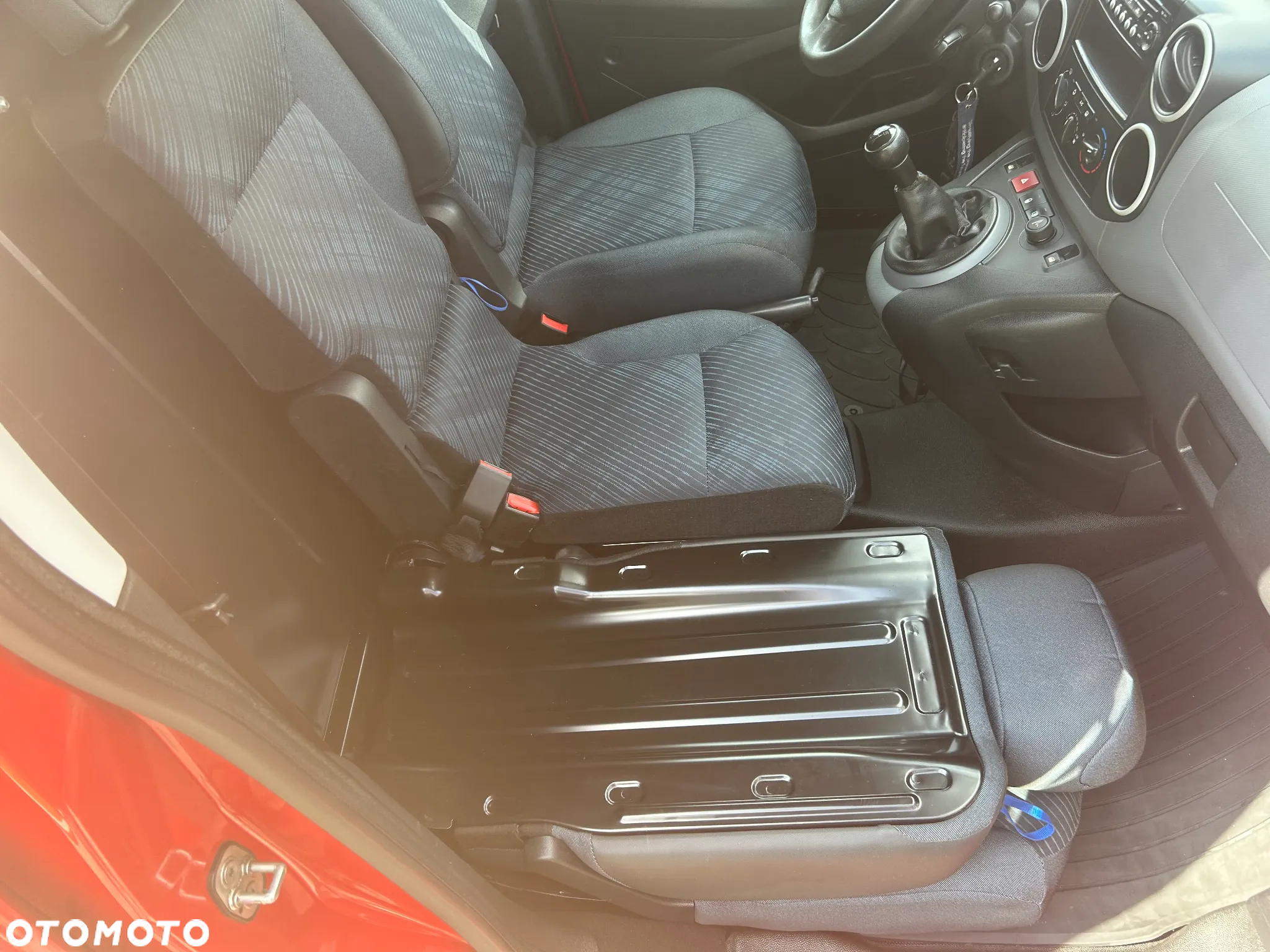 Peugeot PARTNER - 15