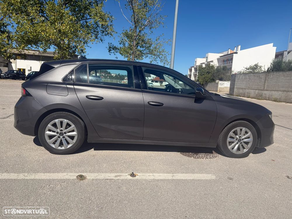 Opel Astra 1.5 D Business - 4