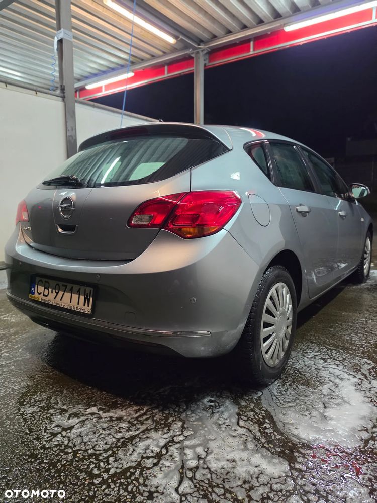 Opel Astra 1.6 - 6
