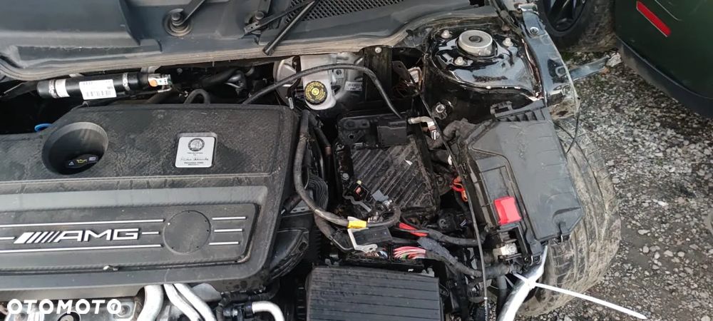 Mercedes-Benz GLA AMG 45 4-Matic - 3