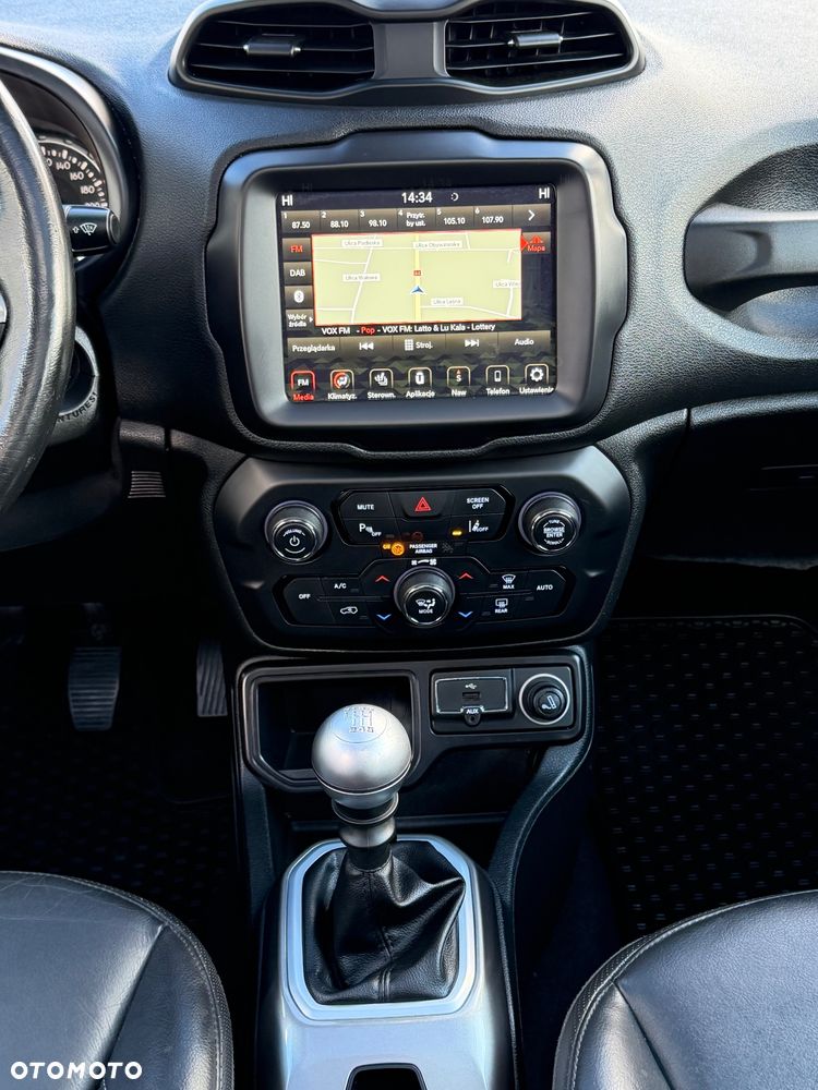 Jeep Renegade - 26