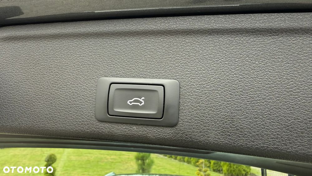Audi A4 Avant 30 TDI mHEV S Line S tronic - 24