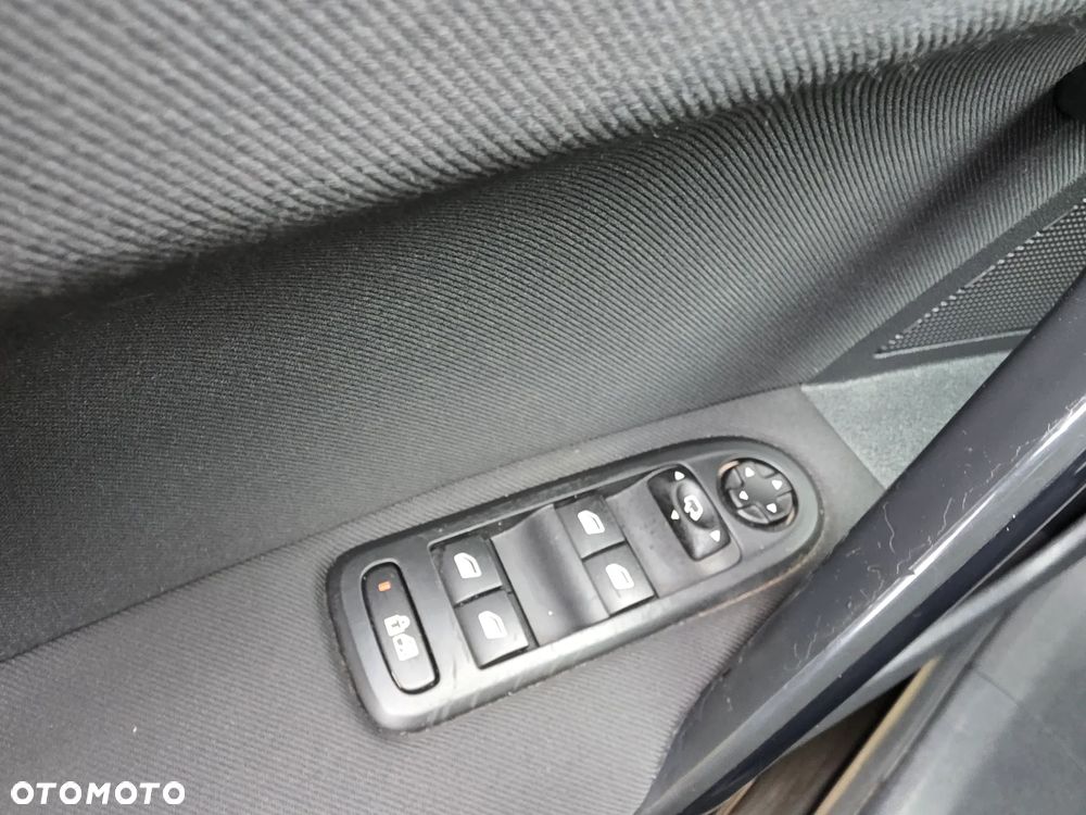 Peugeot 508 SW HDi FAP 165 Allure - 22