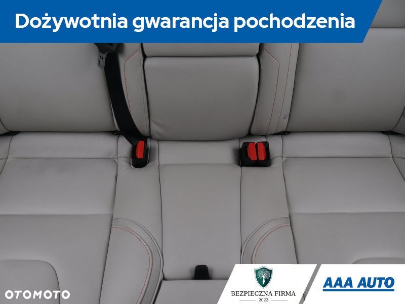 Volvo V40 - 12