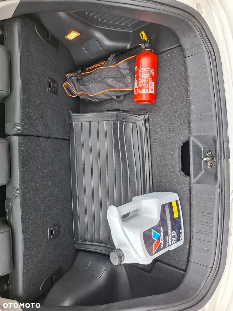 Nissan Juke 1.6 N-Connecta Xtronic - 14