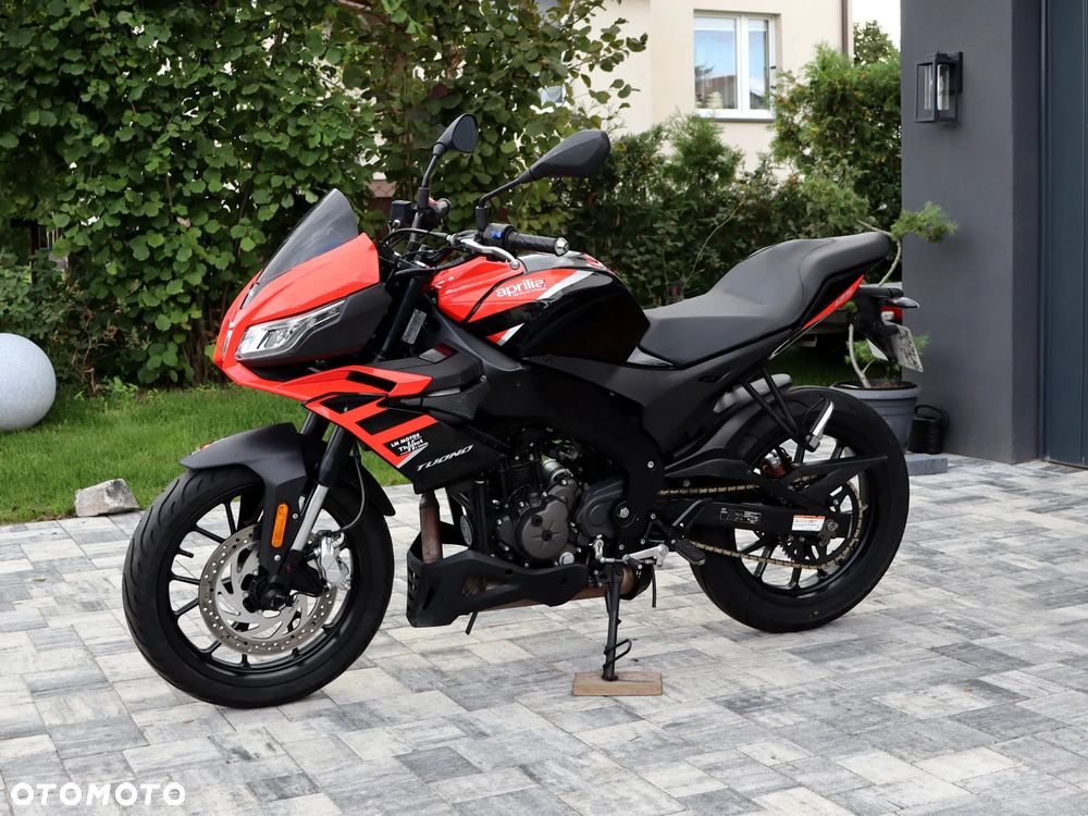Aprilia Tuono - 9