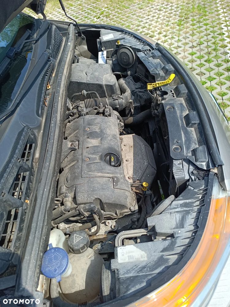 Citroën C3 Picasso 1.4i Attraction - 29