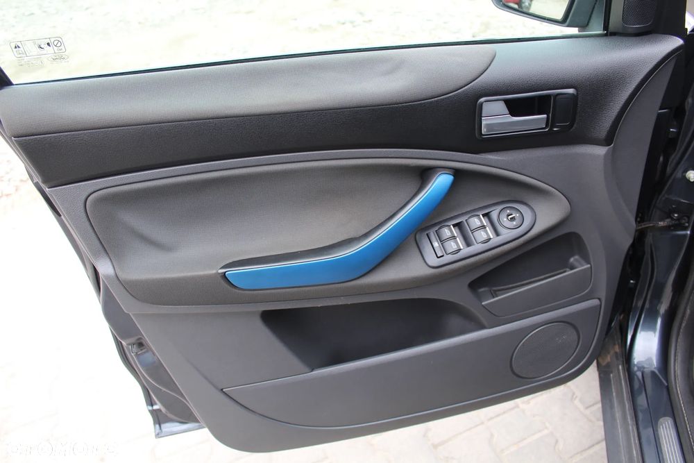 Ford Kuga 2.0 TDCi Trend FWD - 14