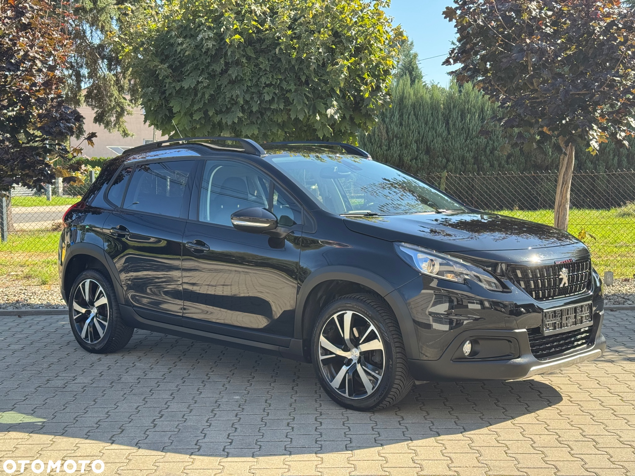 Peugeot 2008 PureTech 110 Stop&Start EAT6 GT-Line Edition - 3