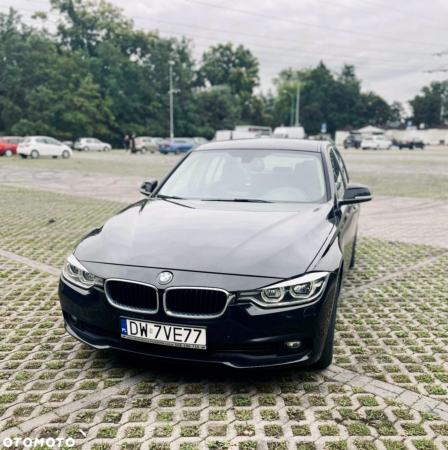 BMW Seria 3 318d - 5