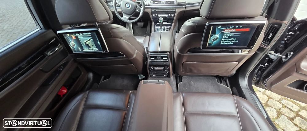 BMW 740 Ld xDrive Pack M - 7