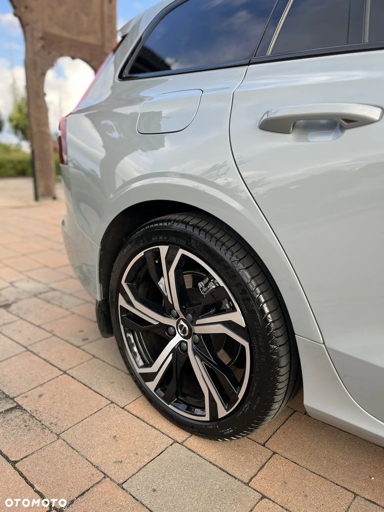 Volvo V60 B4 B Plus Dark - 7