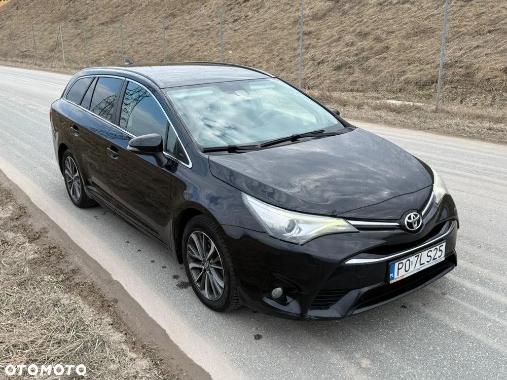 Toyota Avensis 2.0 D-4D Prestige - 5