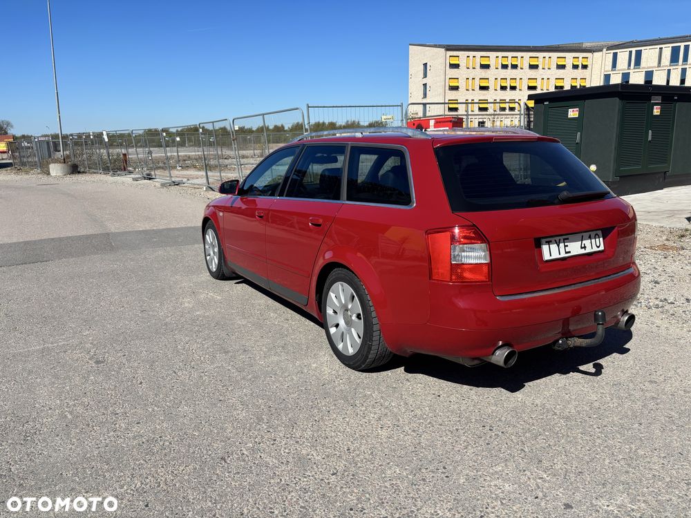 Audi A4 Avant - 2