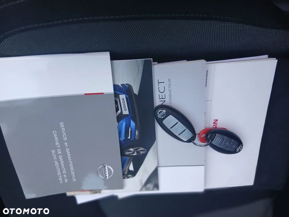 Nissan Qashqai 1.3 DIG-T N-Connecta - 35