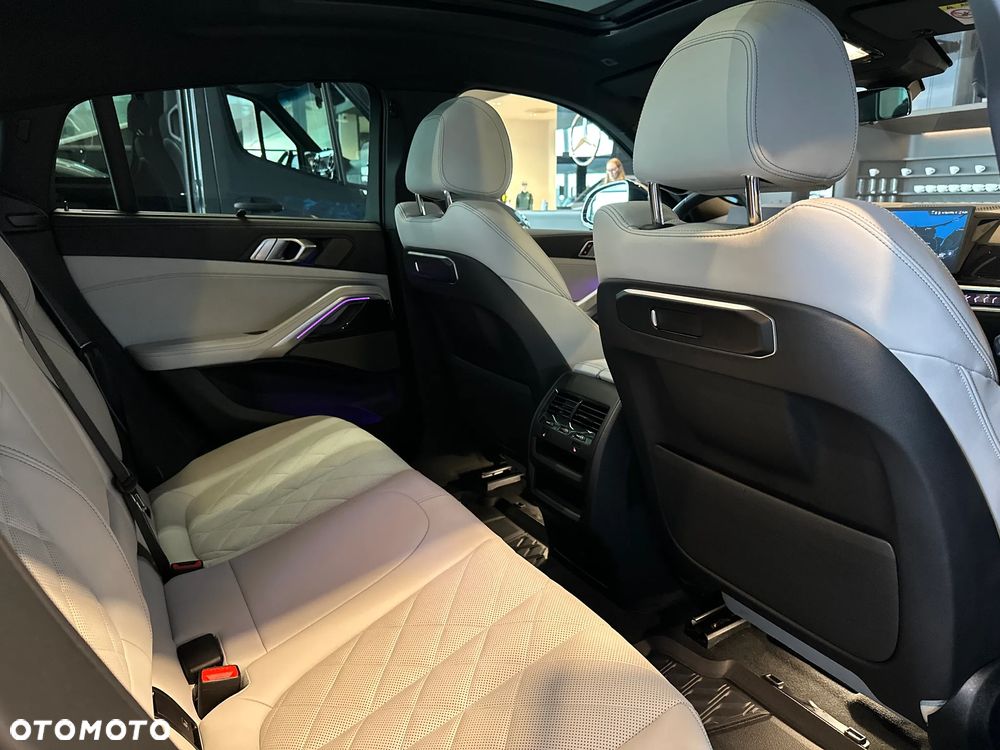 BMW X6 - 15