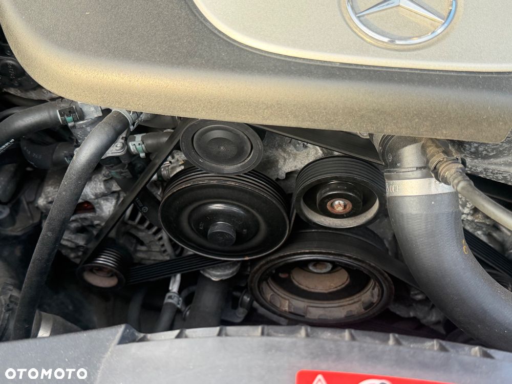 Mercedes-Benz CLS 350 CGI - 11