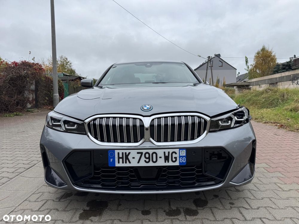 BMW Seria 3 330e xDrive M Sport sport - 4