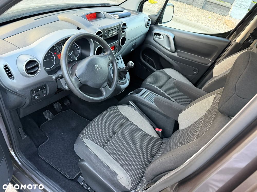 Peugeot Partner - 13