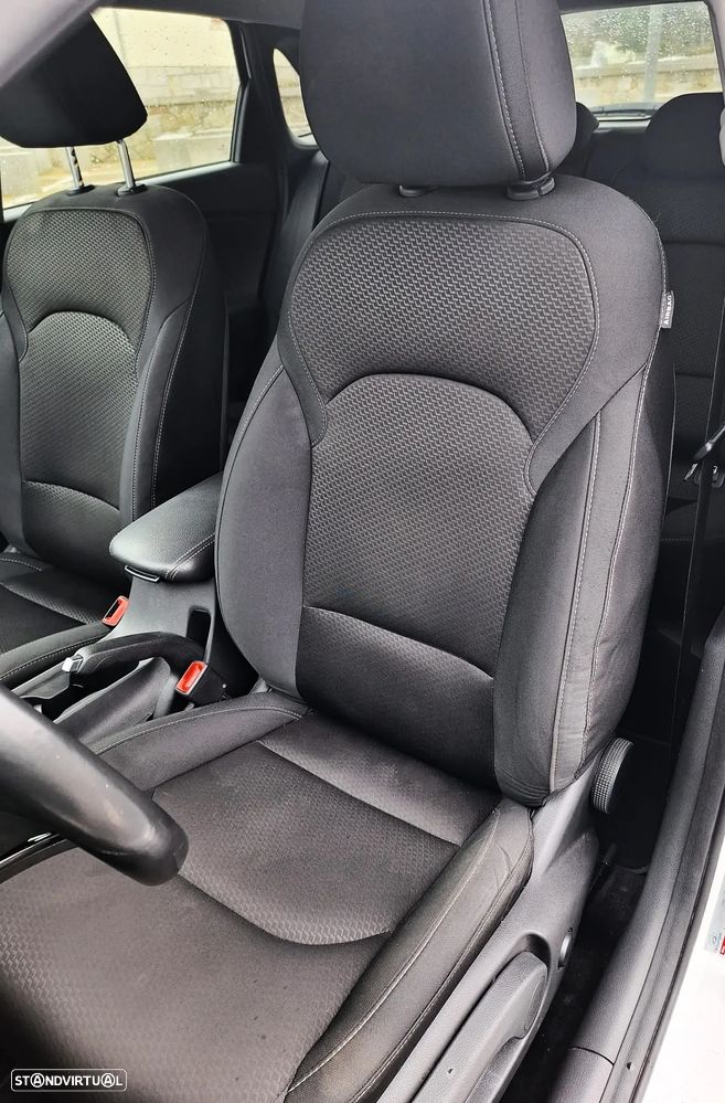 Hyundai i30 1.6 CRDI STyle - 16