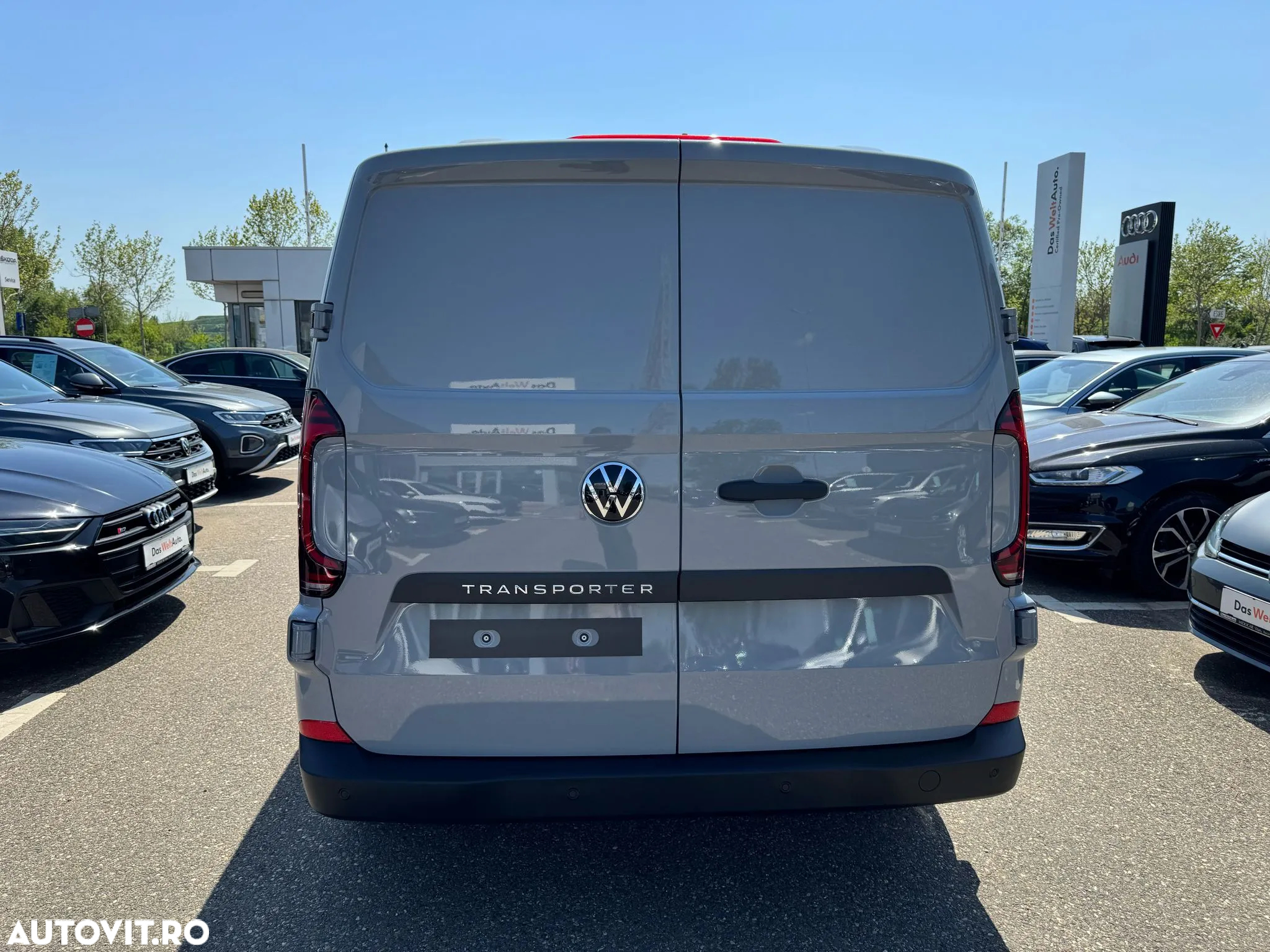 Volkswagen Transporter - 5