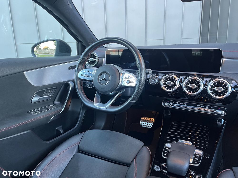 Mercedes-Benz Klasa A 220 d 8G-DCT AMG Line Advanced - 15