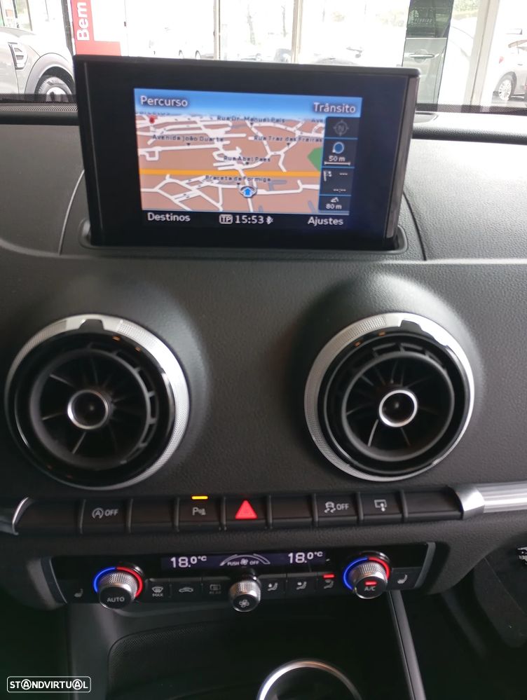 Audi A3 Cabrio 1.4 TFSI Cylinder on demand ultra S line Sport Pack - 11