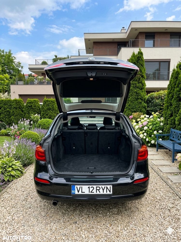 BMW Seria 3 325d AT Luxury Line - 8