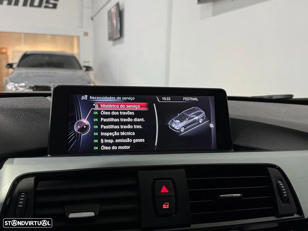 BMW 320 d Touring Pack M - 28